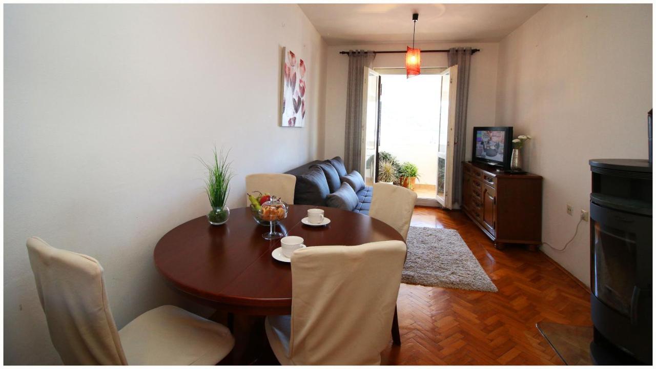 Apartment Slavko Примоштен Экстерьер фото